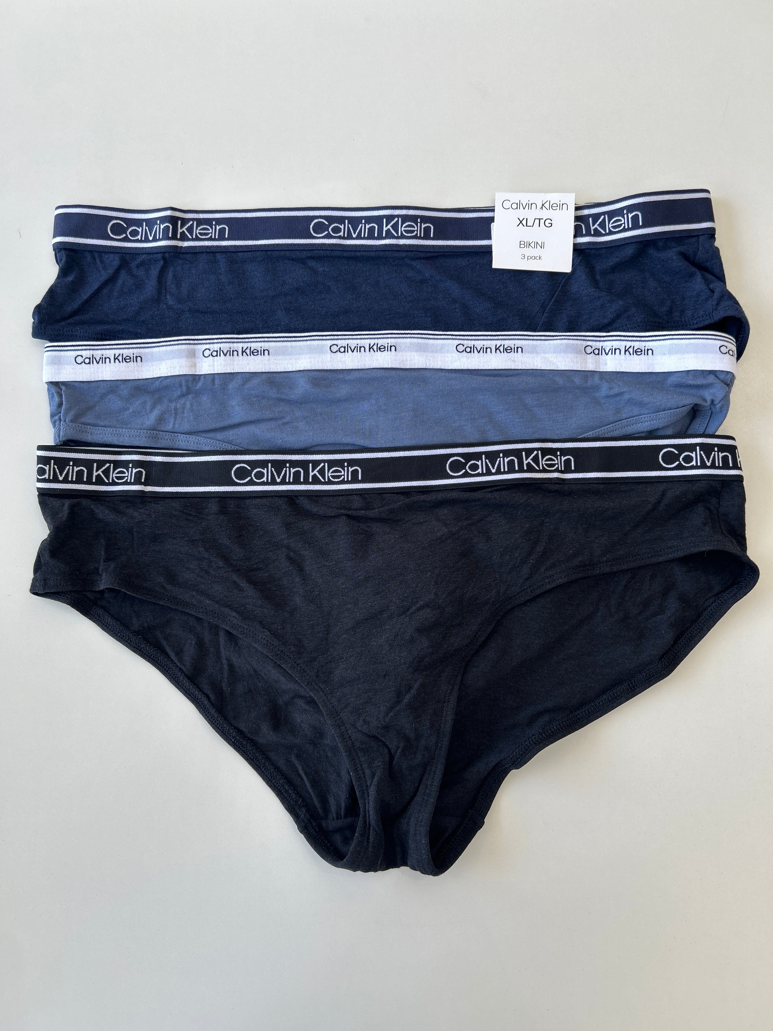 XL Calvin Klein 3-Pack Bikini Panty