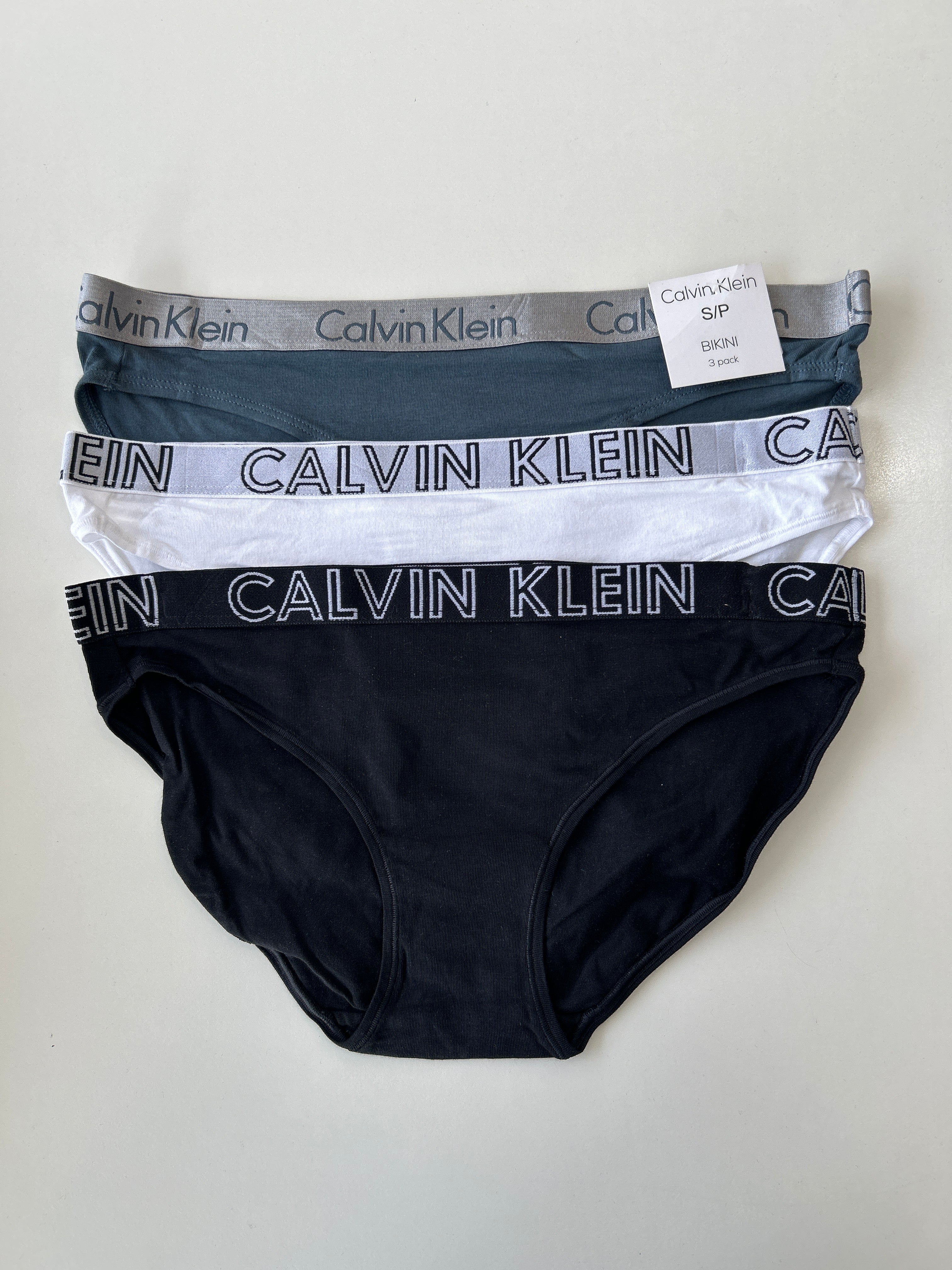 S Calvin Klein 3-Pack Bikini Panty