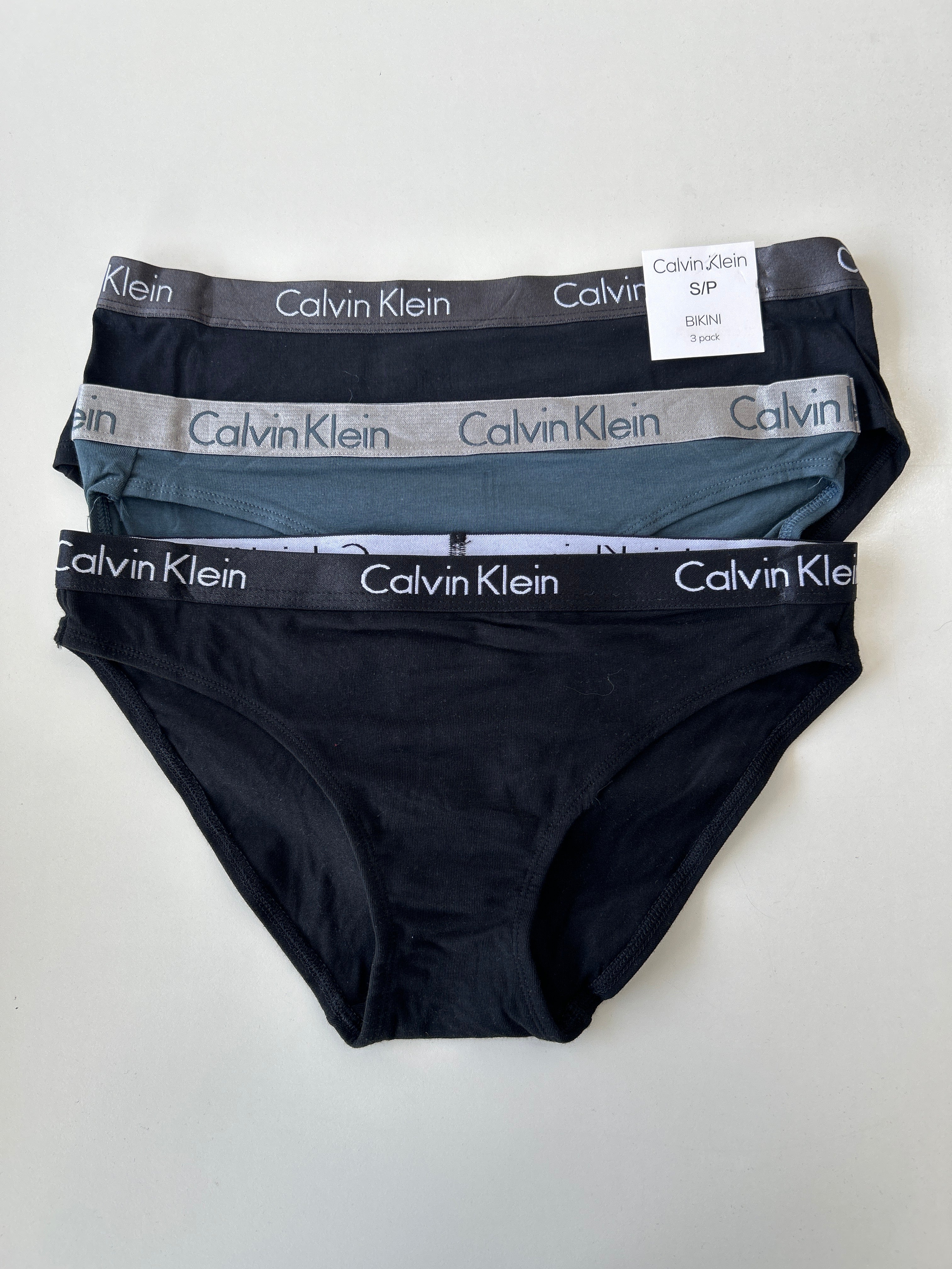 S Calvin Klein 3-Pack Bikini Panty