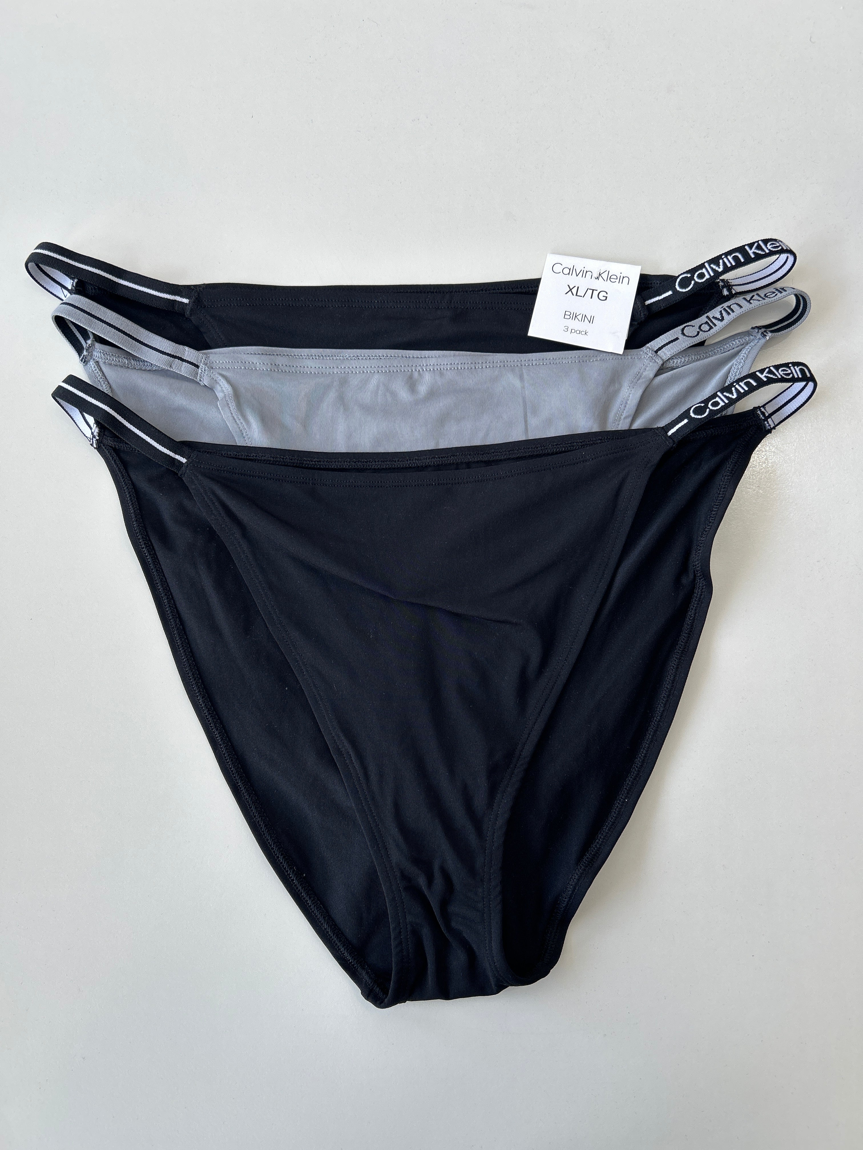 XL Calvin Klein 3-Pack Bikini Panty